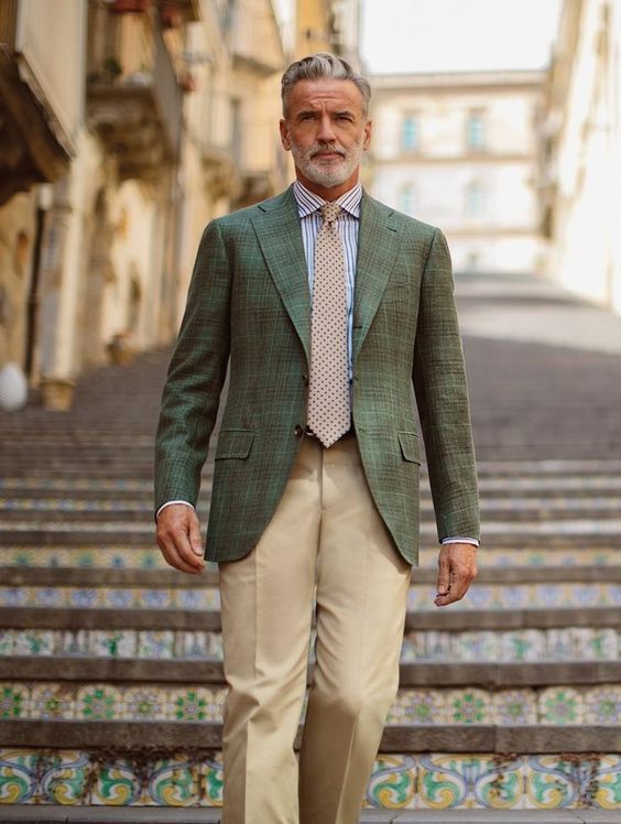 5 Lời Khuyên Quan Trọng Khi Phối Đồ Với Áo Vest Nam.